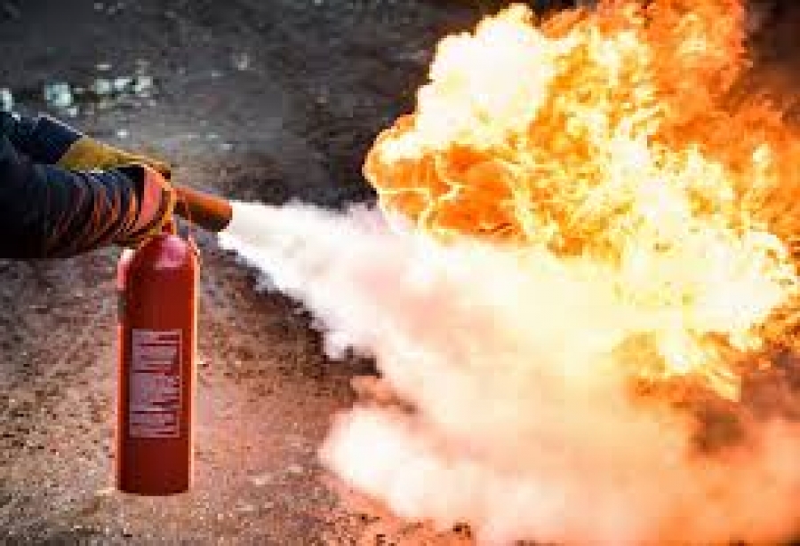 Pelatihan Pengenalan Alat Pemadam Api Ringan dan Cara Penggunaannya Tanggal 27 - 28 Mei 2020